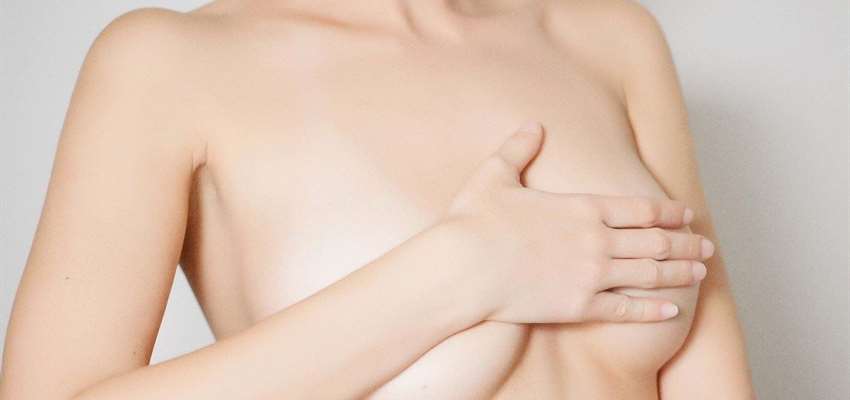 Liposuctie borsten bij vrouwen